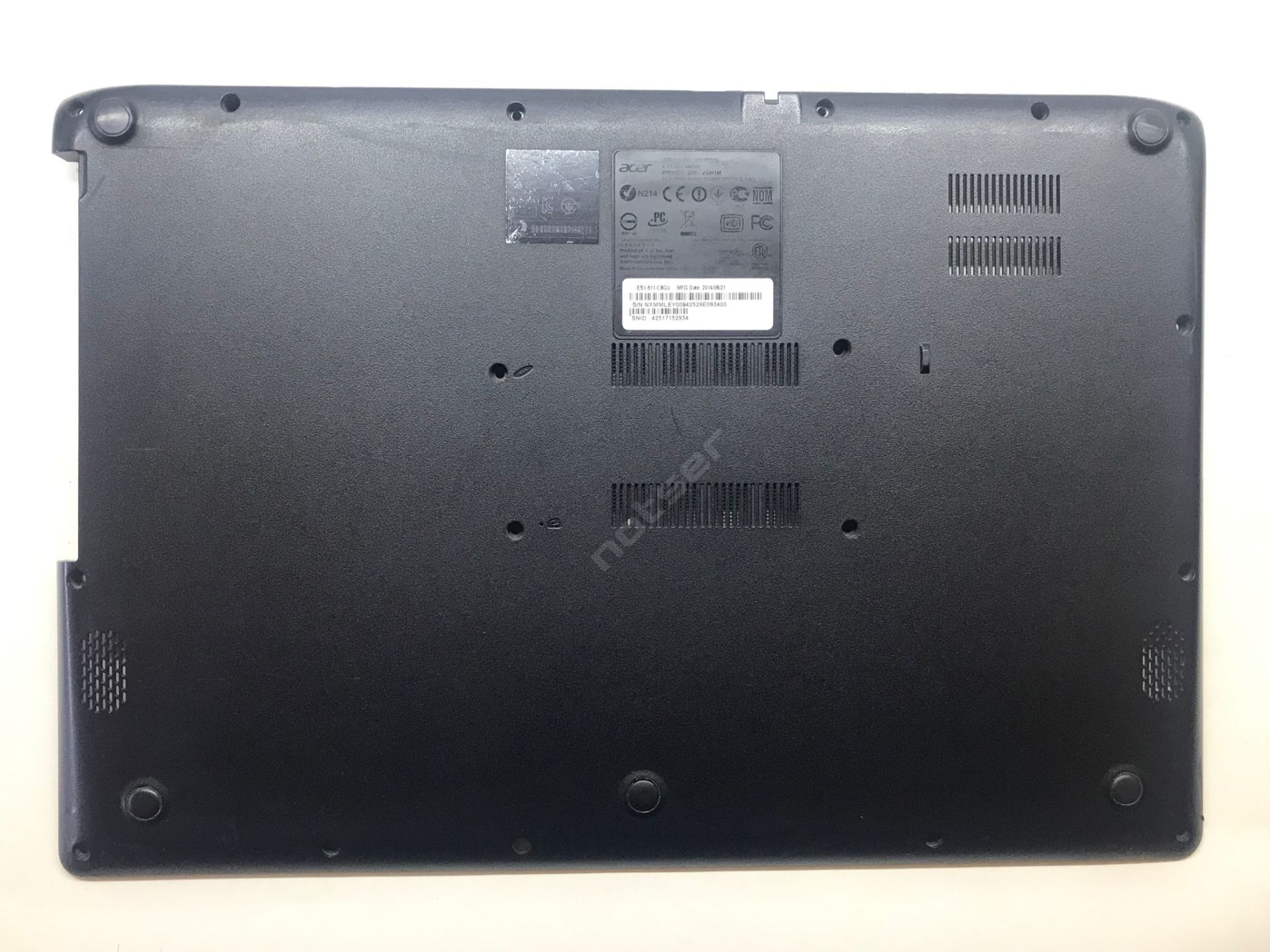 Acer Aspire ES1-511 AP16G000400 Alt Kasa