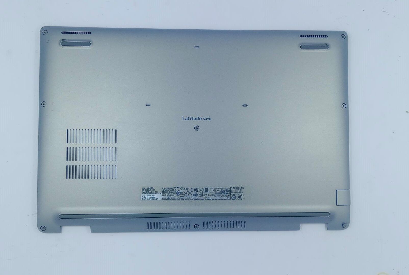 Dell Latitude 5420 5430 p137g Alt Kasa