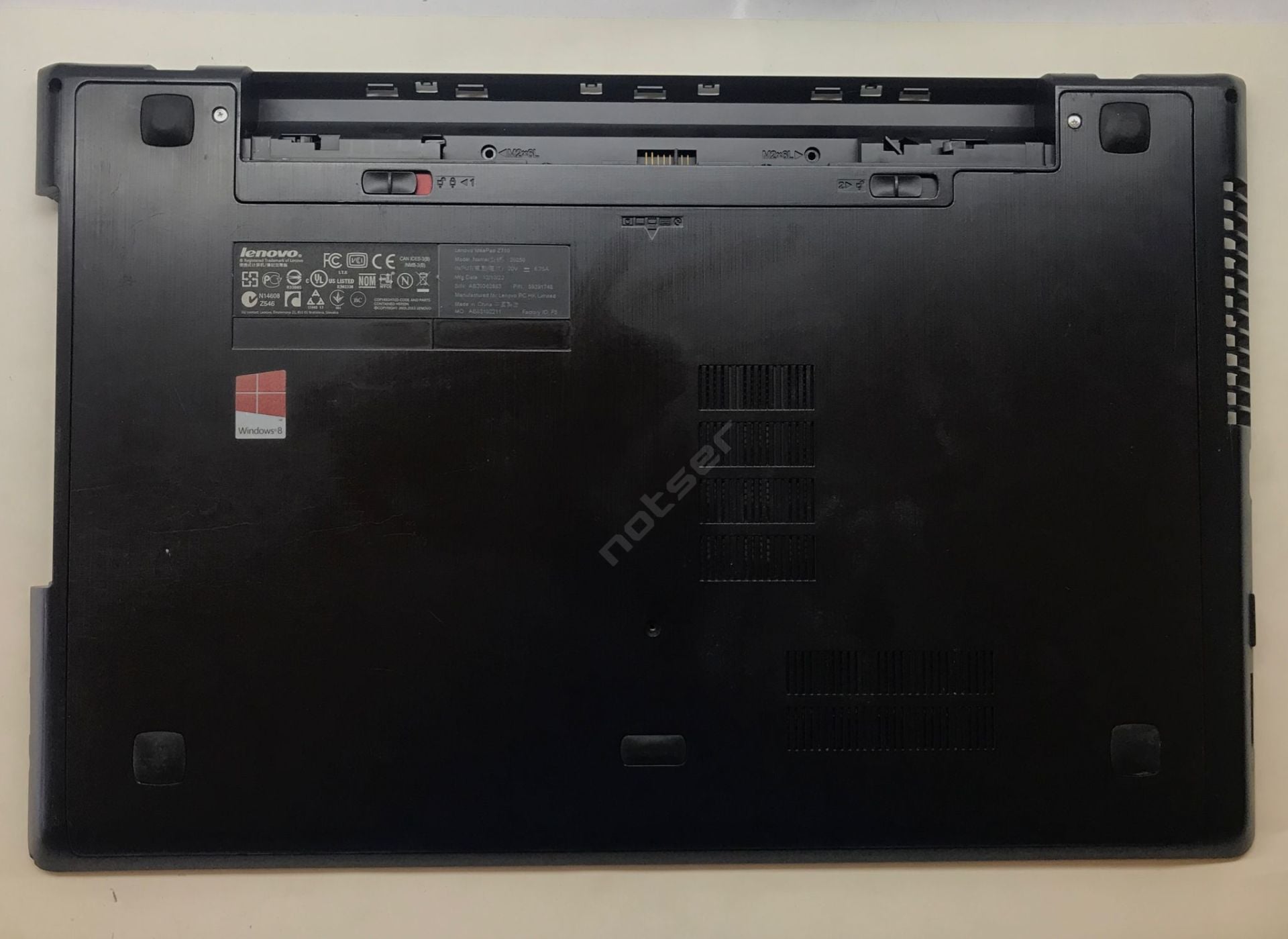 Lenovo ideapad Z710 20250 80AK  Alt Kasa