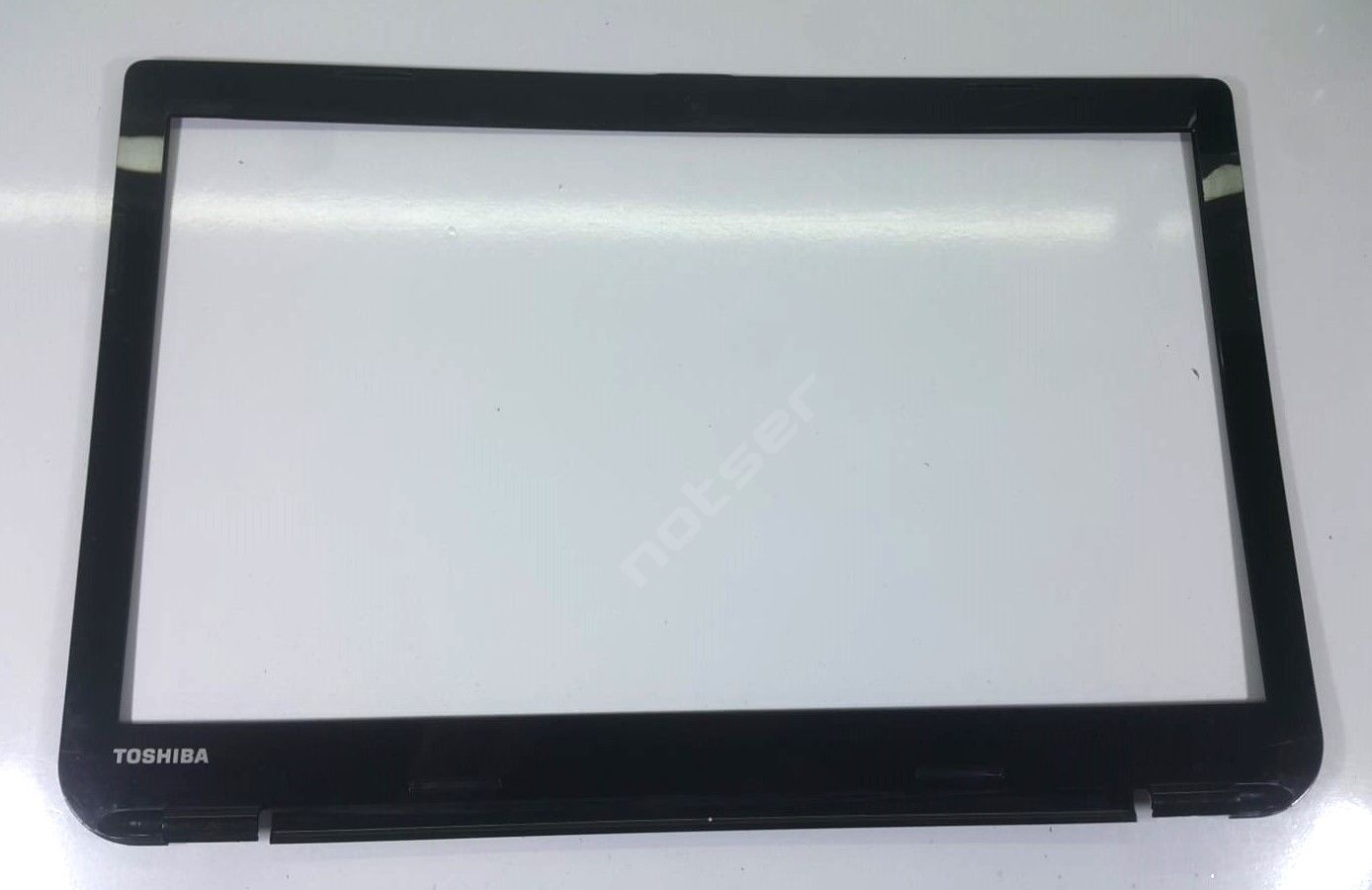 Toshıba  M50-A M50D-A E55-A E50-A Bezel