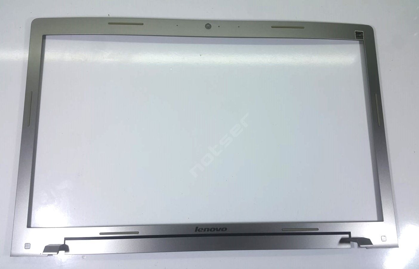 Lenovo Z710 Bezel