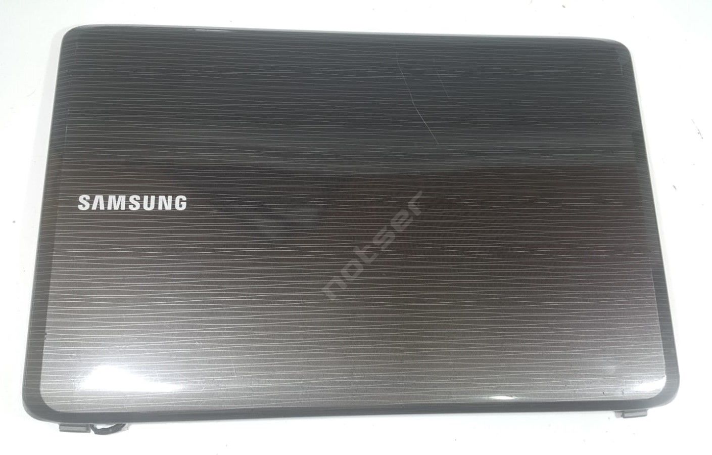 Samsung R540 R530 R528 R525 Lcd Cover