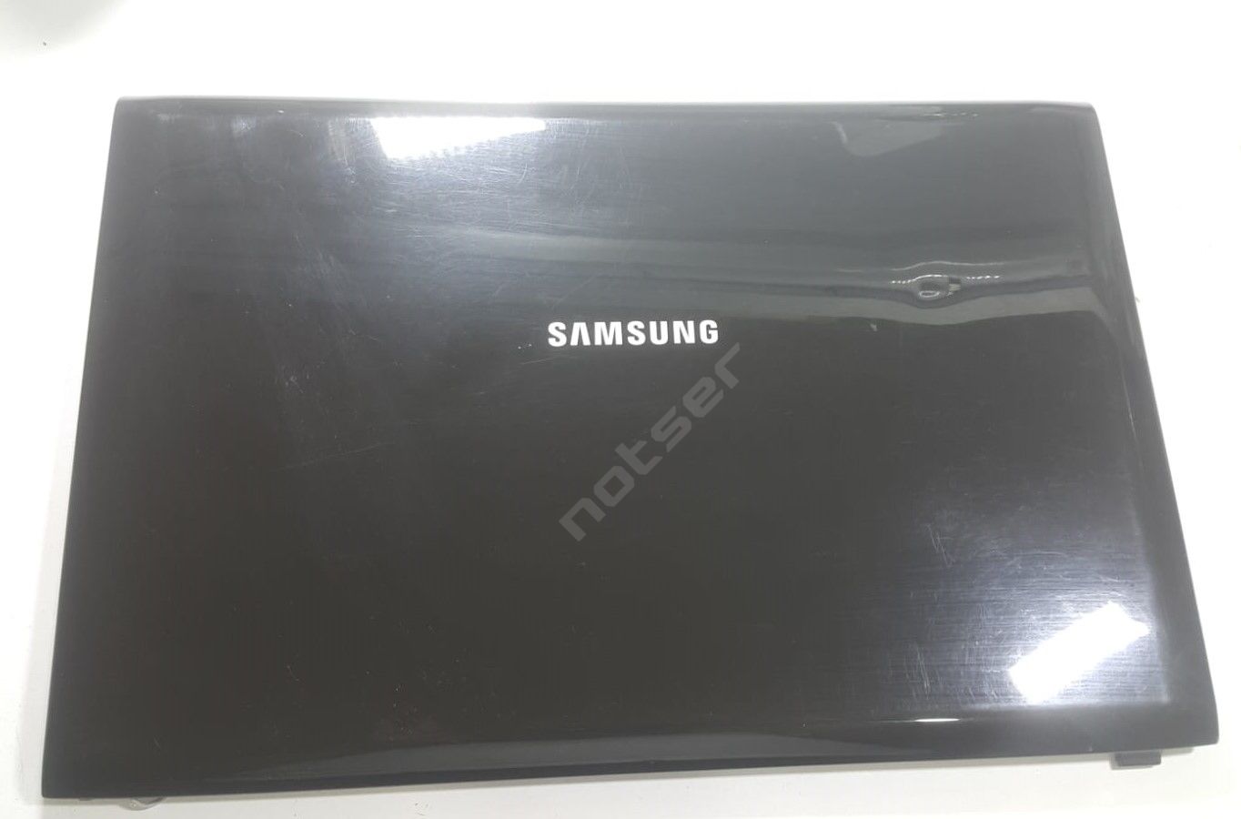 Samsung NP-R522 NP-R520 NP-R518 NP-R620 Lcd Cover