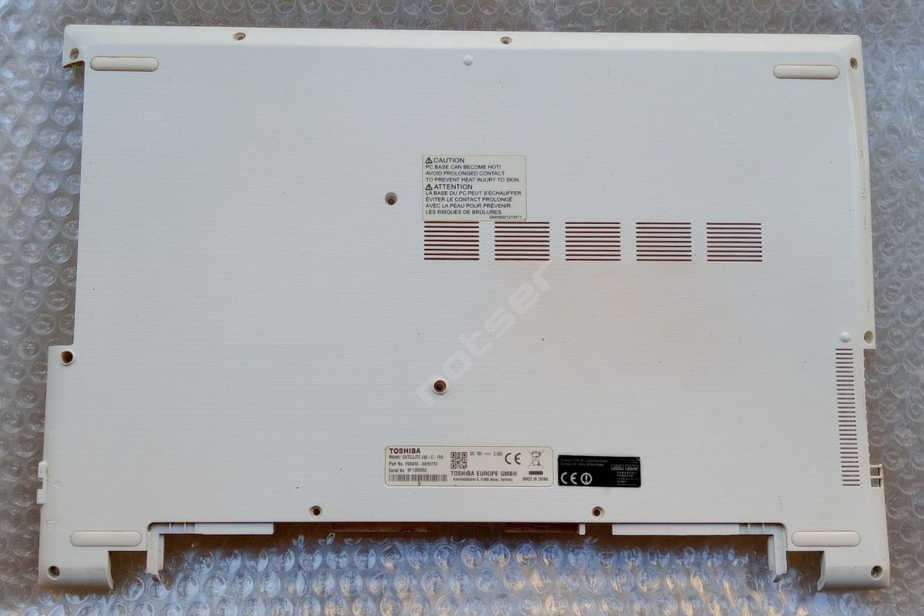 Toshiba Satellite Beyaz  L50-C L55-C C50-C C50D-C C55-C C55D-C Alt Kasa