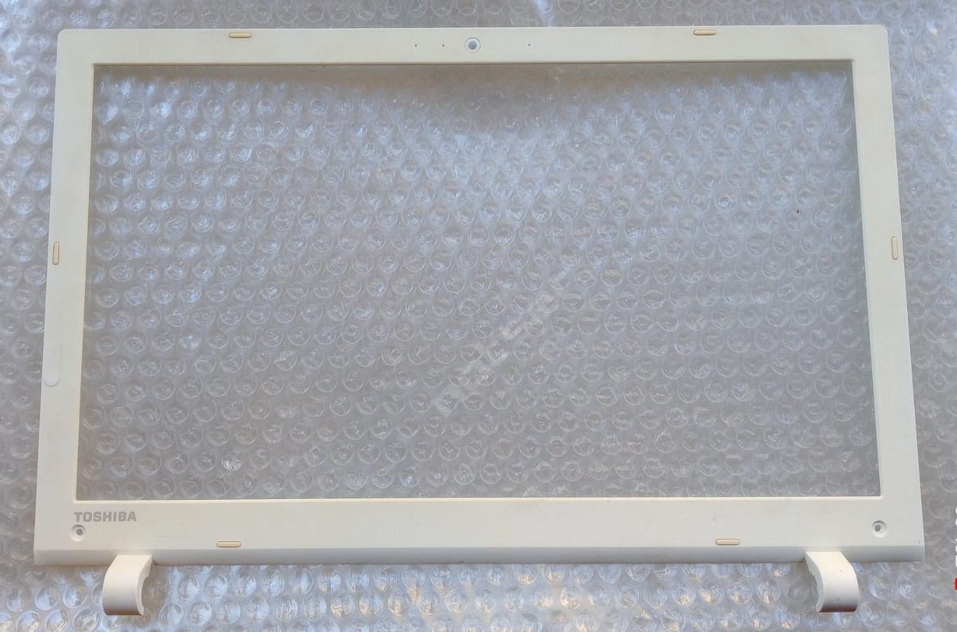 Toshiba Satellite Beyaz  L50-C L55-C C50-C C50D-C C55-C C55D-C Bezel