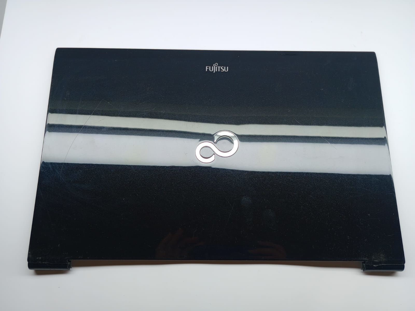 Fujitsu Lifebook Ah532 Lcd Cover