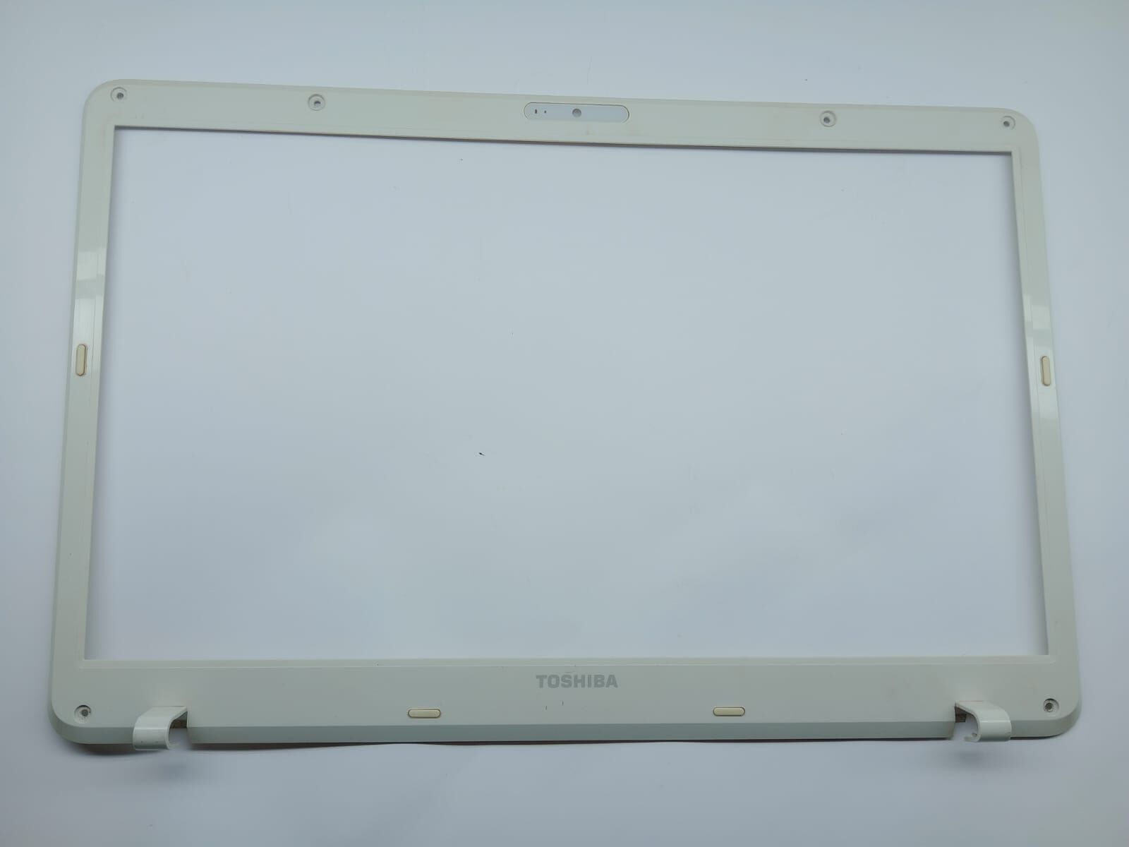 Toshiba Satellite L775 L775D Beyaz Bezel