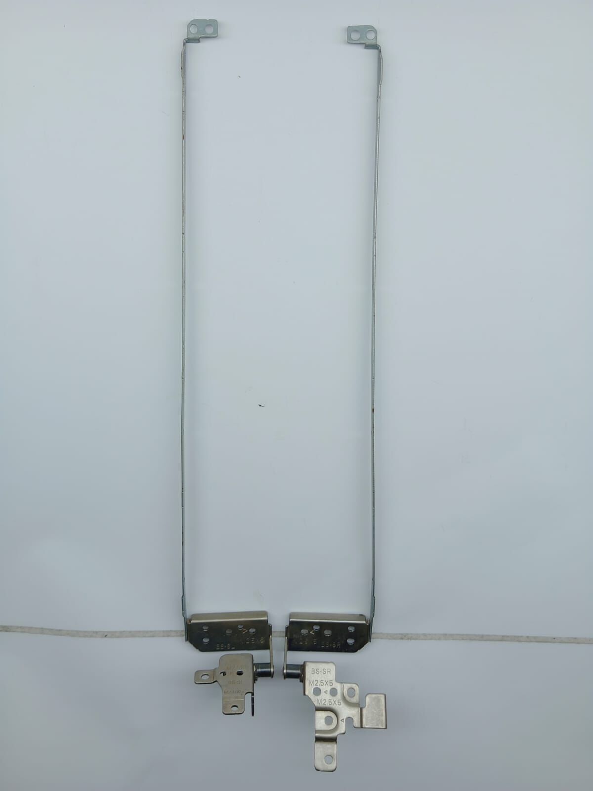 Toshiba Satellite L775 L775D Notebook Menteşe