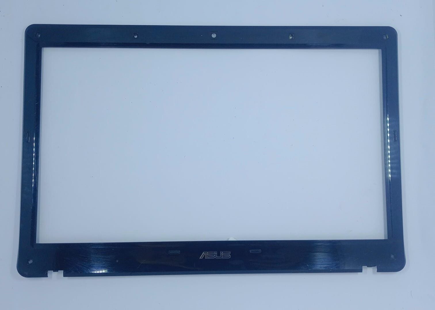Asus A52F A52JB A52BY A52JC A52JE A52JK A52JR A52JT A52JU A52N A52J K52D K52DE K52DR K52F K52J K52JB K52JC K52JE K52JK K52JR K52JT K52JU K52N Bezel